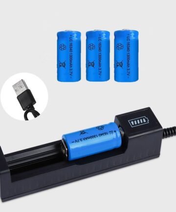 4 Pack 1300 MAh 16340 RCR123A Rechargeable 3.7 V Ion Battery  USB Battery Charger